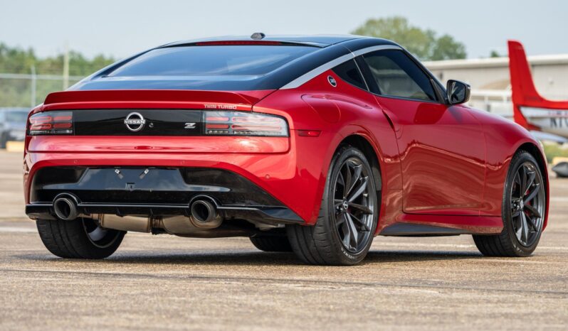 								2023 Nissan Z Performance full									