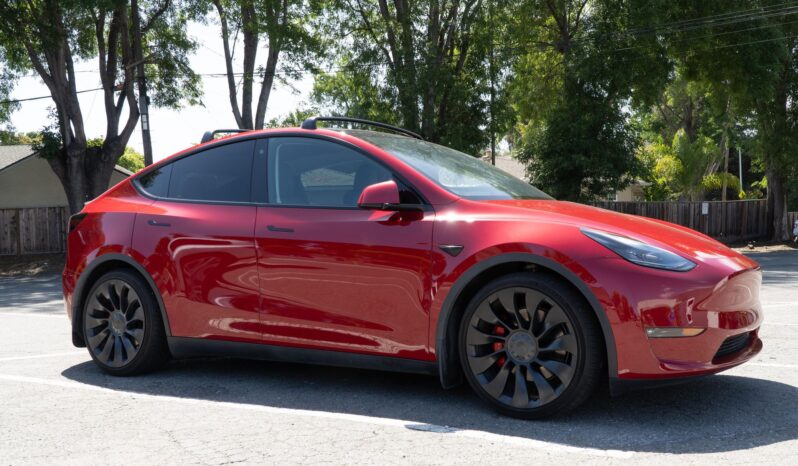 								2022 Tesla Model Y Performance AWD full									
