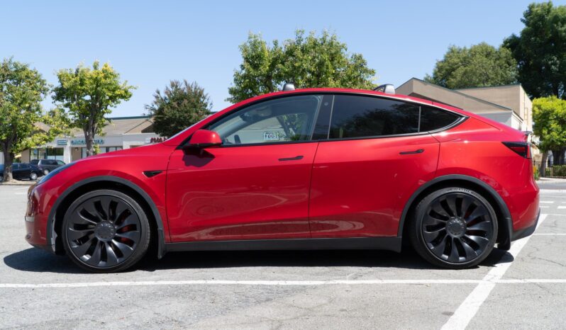								2022 Tesla Model Y Performance AWD full									