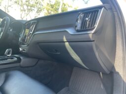 										2023 Volvo S60 Recharge T8 Black Edition Hybrid full									