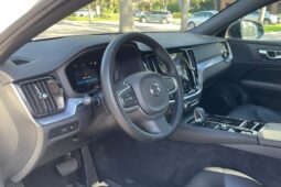 										2023 Volvo S60 Recharge T8 Black Edition Hybrid full									