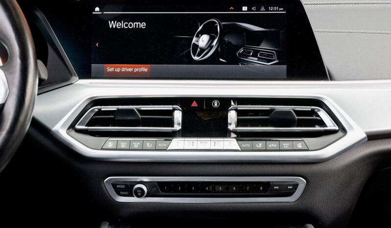 								2022 BMW X6 M50i xDrive 523-hp full									