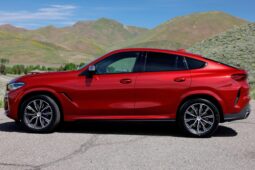 										2022 BMW X6 M50i xDrive 523-hp full									