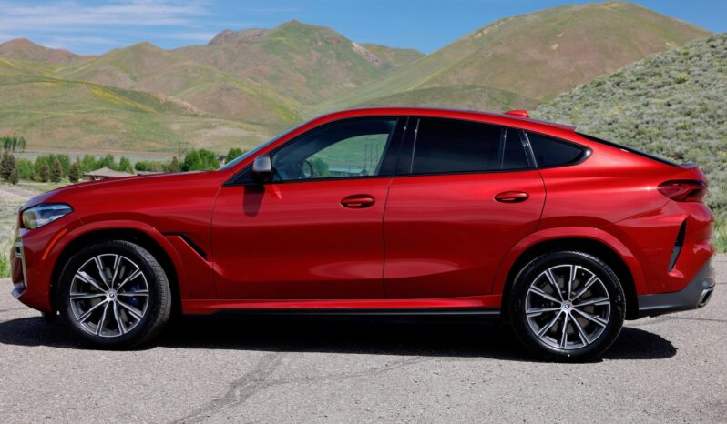 								2022 BMW X6 M50i xDrive 523-hp full									