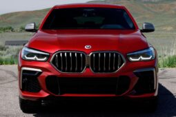										2022 BMW X6 M50i xDrive 523-hp full									
