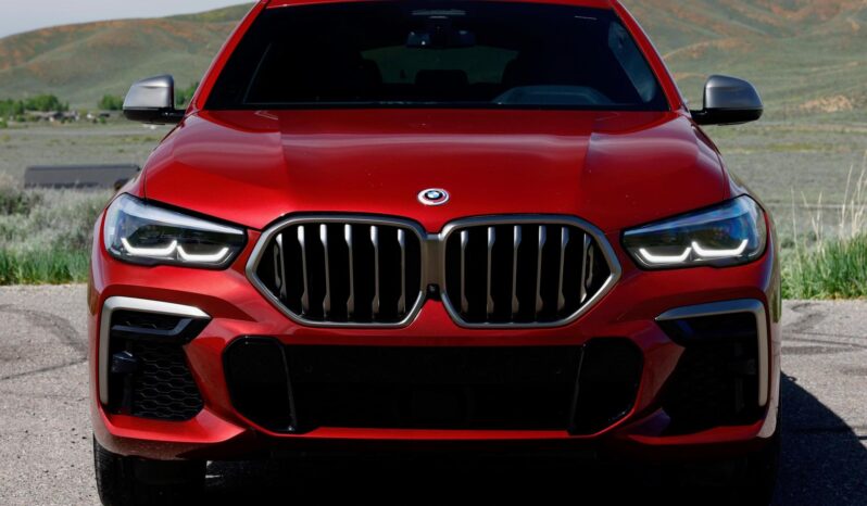 								2022 BMW X6 M50i xDrive 523-hp full									
