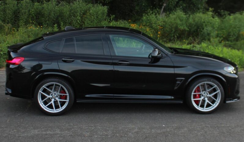 								2022 BMW X4 M Competition AWD full									