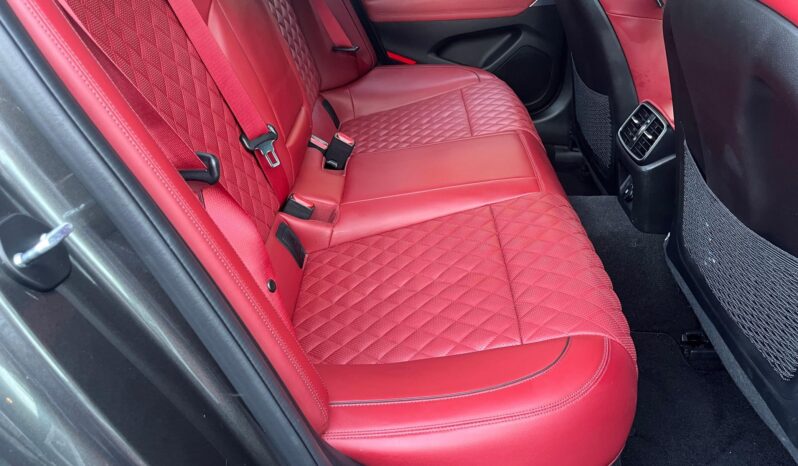 								2023 Genesis G70 3.3T Sport full									