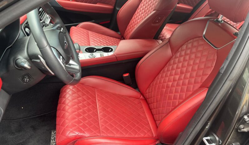								2023 Genesis G70 3.3T Sport full									