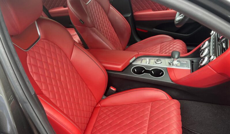 								2023 Genesis G70 3.3T Sport full									