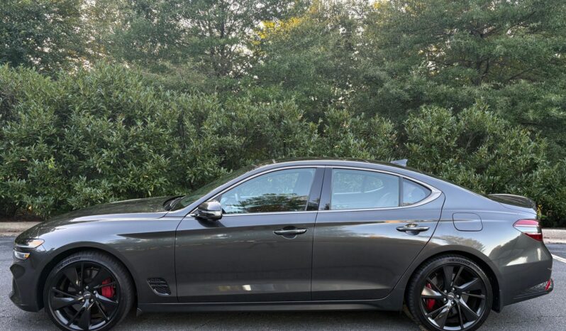 								2023 Genesis G70 3.3T Sport full									
