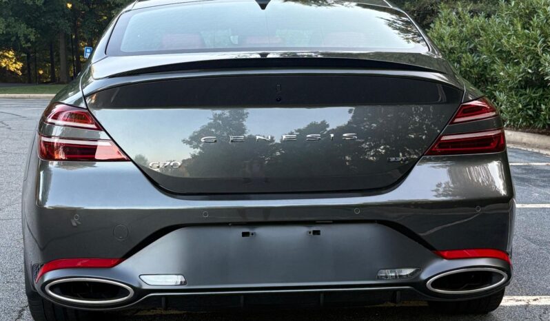 								2023 Genesis G70 3.3T Sport full									