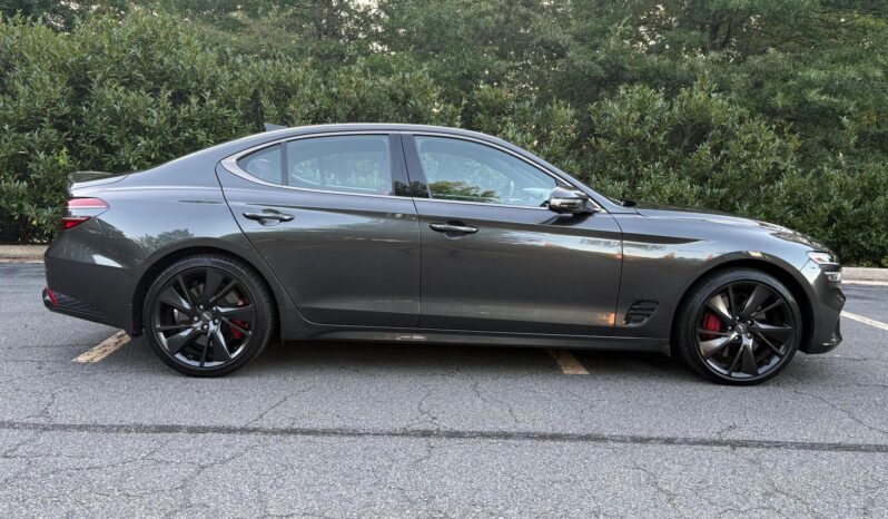 								2023 Genesis G70 3.3T Sport full									