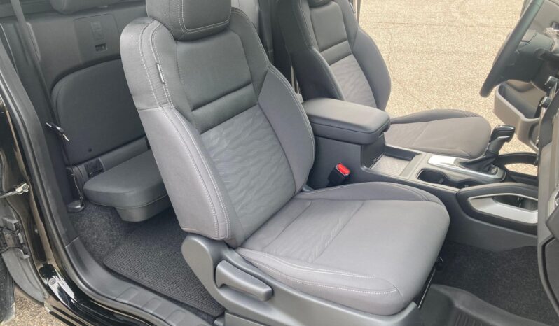 								2024 Nissan Frontier SV King Cab 4×4 full									