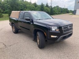 										2024 Nissan Frontier SV King Cab 4×4 full									