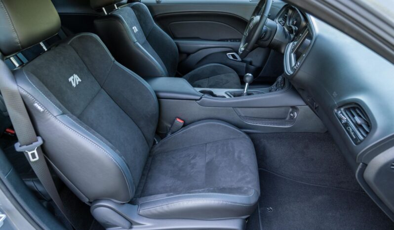 								2023 Dodge Challenger TA 392 Manual full									