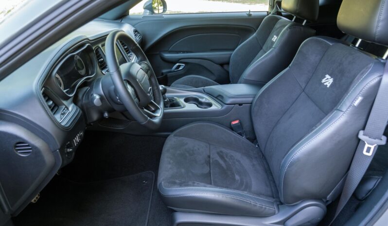 								2023 Dodge Challenger TA 392 Manual full									