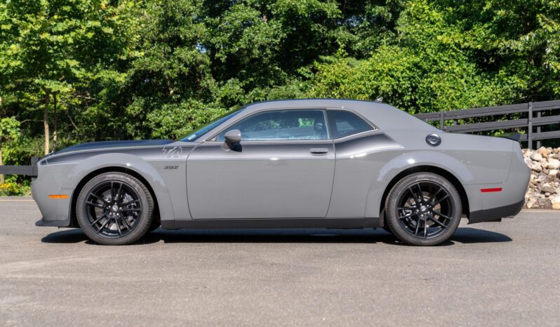 								2023 Dodge Challenger TA 392 Manual full									