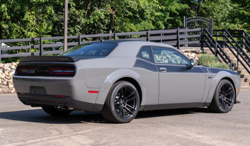 								2023 Dodge Challenger TA 392 Manual full									