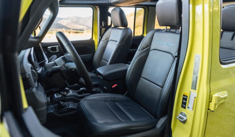 								2024 Jeep Wrangler Rubicon X 4xe 375-hp full									