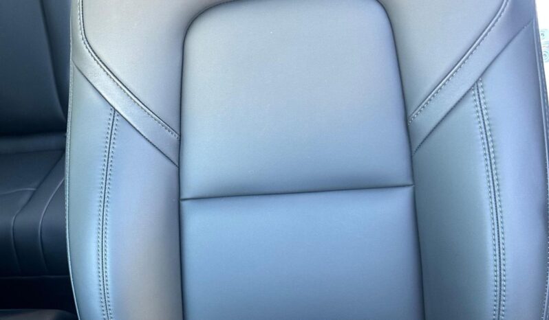 								2024 Tesla Model Y Long Range AWD full									