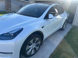 										2024 Tesla Model Y Long Range AWD full									