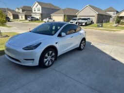 										2024 Tesla Model Y Long Range AWD full									