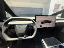										2024 Tesla Cybertruck AWD full									