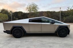 										2024 Tesla Cybertruck AWD full									