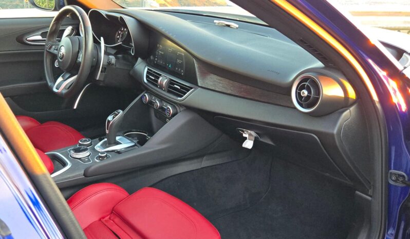 								2022 Alfa Romeo Giulia Sprint full									