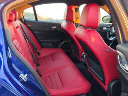 										2022 Alfa Romeo Giulia Sprint full									