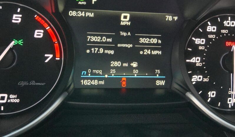 								2022 Alfa Romeo Giulia Sprint full									