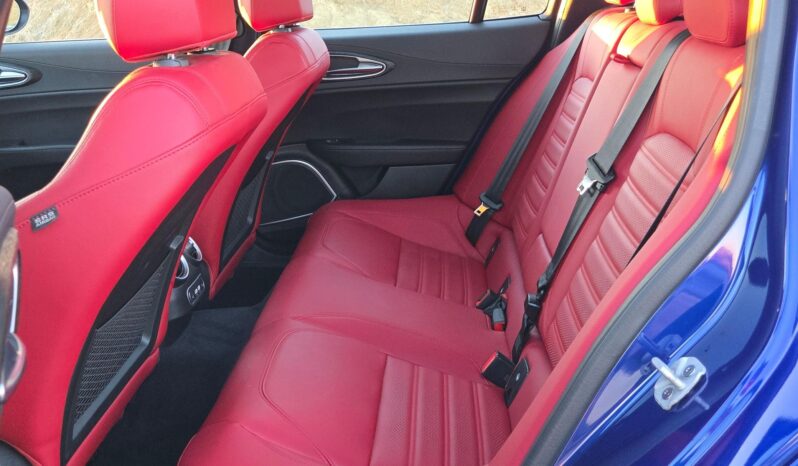 								2022 Alfa Romeo Giulia Sprint full									