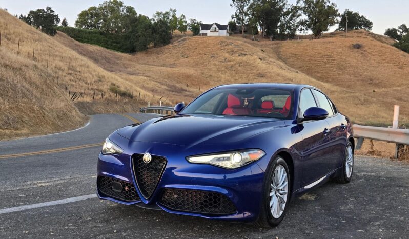 								2022 Alfa Romeo Giulia Sprint full									