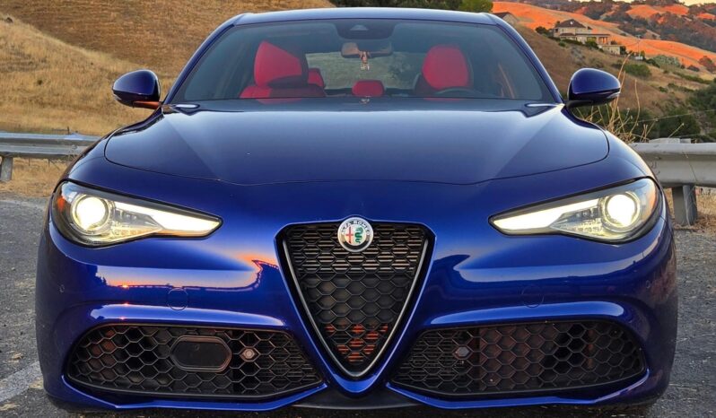 								2022 Alfa Romeo Giulia Sprint full									