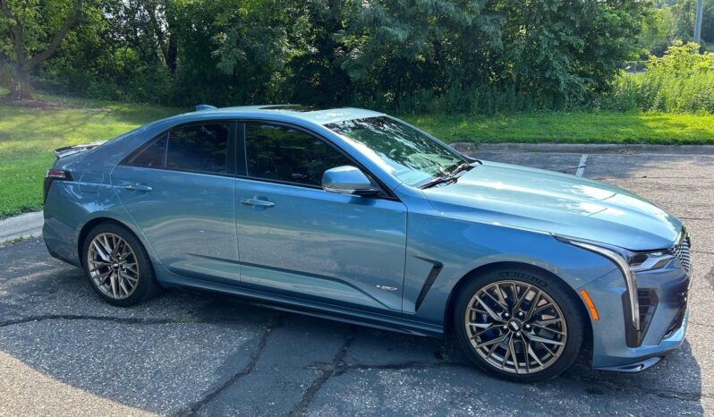 								2023 Cadillac CT4-V Blackwing Manual full									