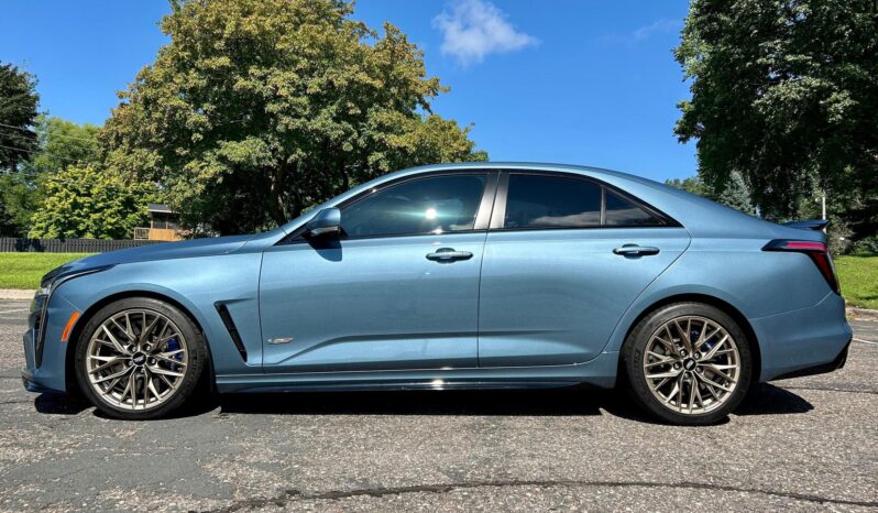 								2023 Cadillac CT4-V Blackwing Manual full									