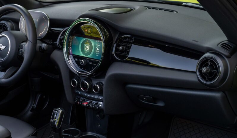 								2024 Mini Cooper S Convertible full									