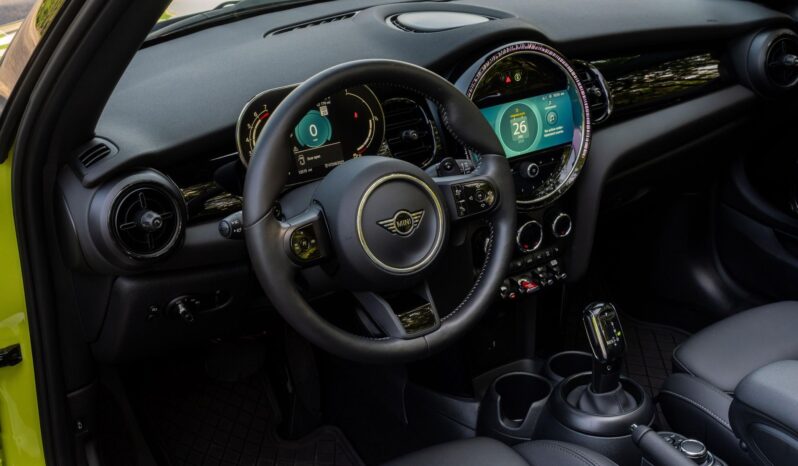 								2024 Mini Cooper S Convertible full									