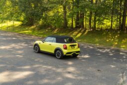 										2024 Mini Cooper S Convertible full									