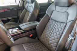 										2023 Audi S8 563-hp full									