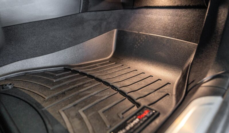 								2022 BMW Alpina B7 xDrive AWD full									