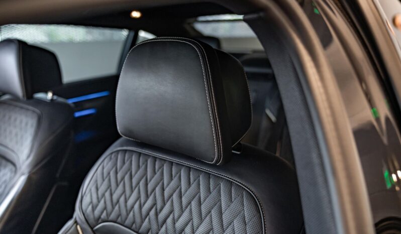 								2022 BMW Alpina B7 xDrive AWD full									