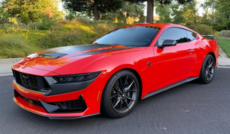 								2024 Ford Mustang Dark Horse Coupe full									