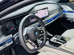 2023 BMW 760i xDrive AWD