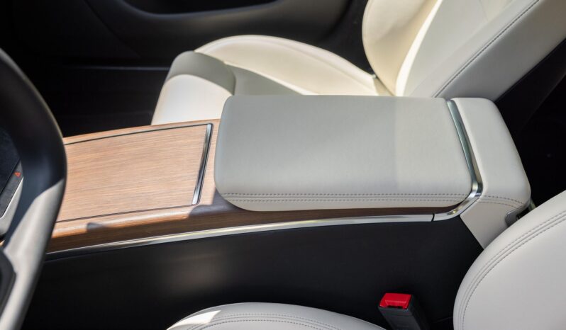 								2022 Tesla Model S Long Range AWD full									