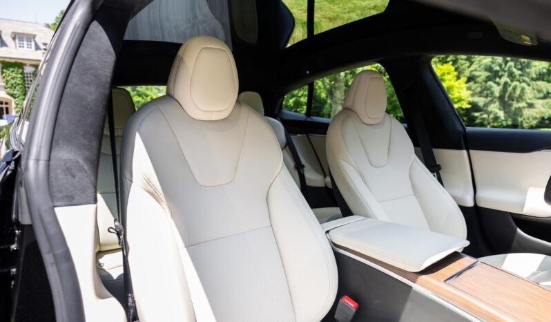 								2022 Tesla Model S Long Range AWD full									