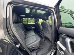 										2023 Land Rover Defender 110 X-Dynamic SE AWD full									