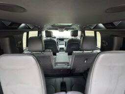 										2023 Land Rover Defender 110 X-Dynamic SE AWD full									