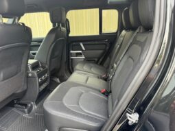 										2023 Land Rover Defender 110 X-Dynamic SE AWD full									